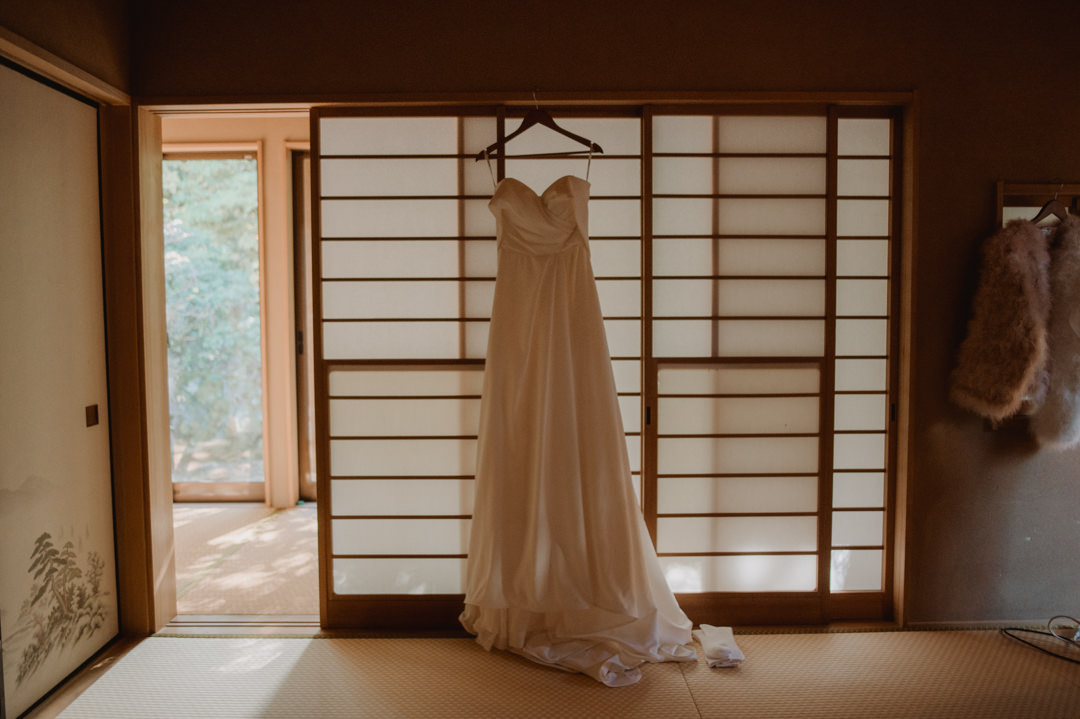Hakone Elopement - Wedding dress 