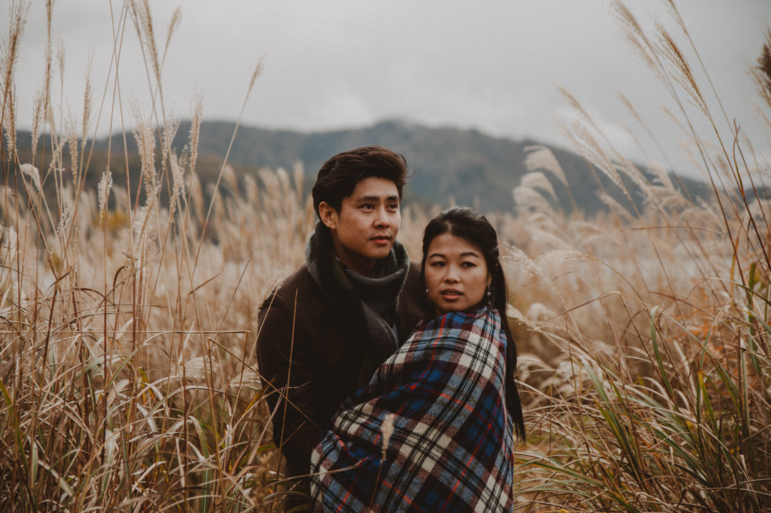 Japan Roadtrip Elopement- Photos at pampass field 