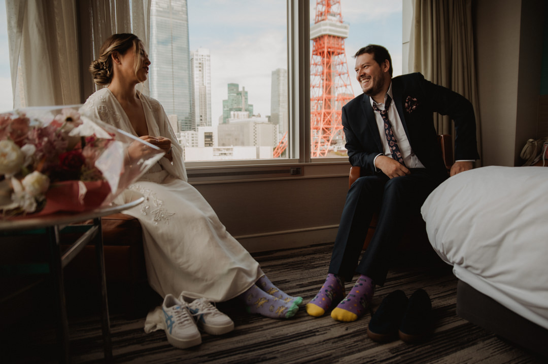 tokyo park elopement - couple is showing their socks 